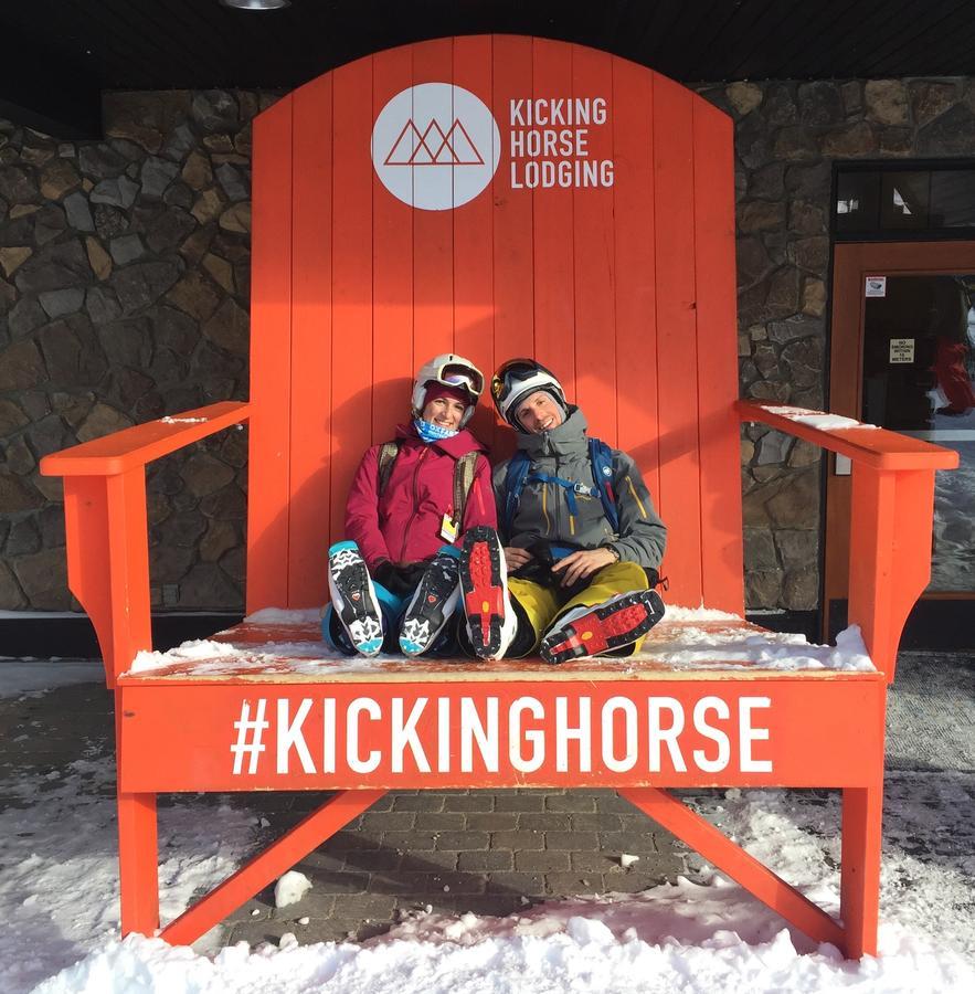 Kicking Horse Canyon Guest House Golden Eksteriør billede