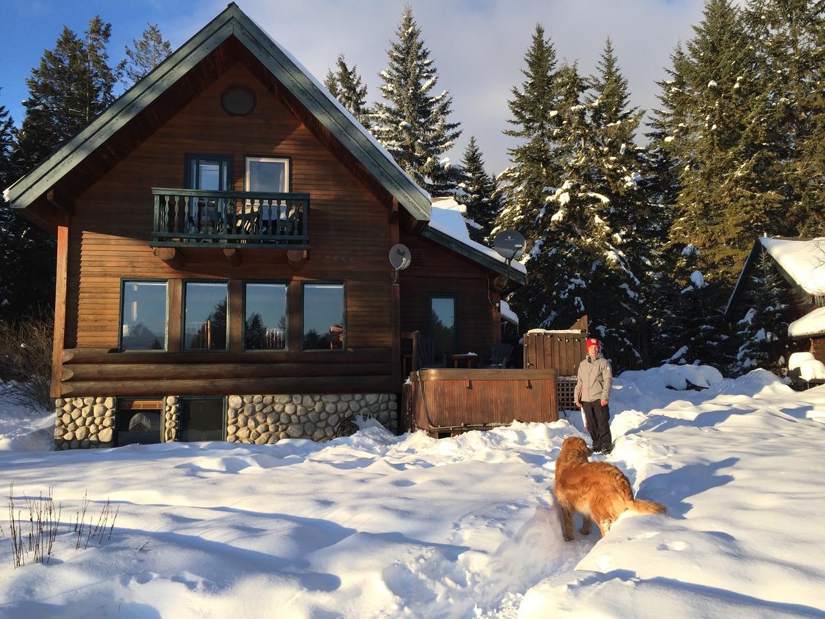 Kicking Horse Canyon Guest House Golden Eksteriør billede
